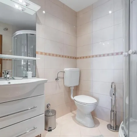 Apartment By The Sea Puntinak, Brac - 718 Selca (Brac)