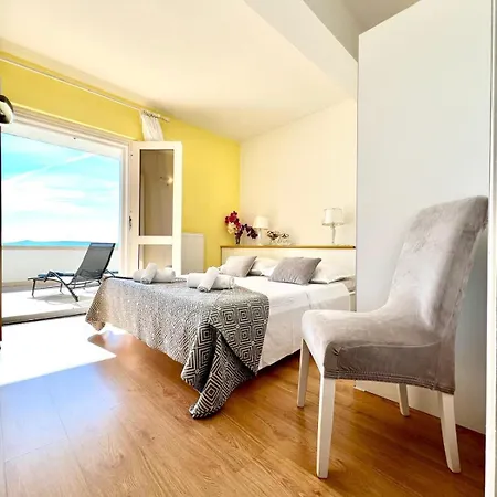 By The Sea Puntinak, Brac - 718 Apartment *