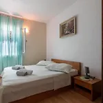 Apartamento By The Sea Puntinak, Brac - 718 *
